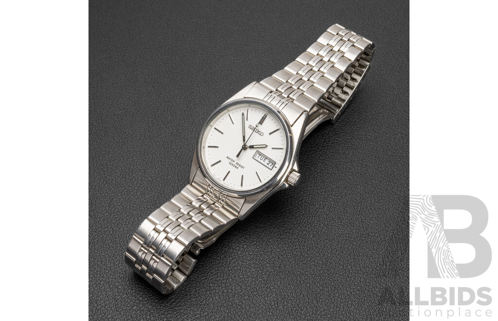 Vintage Seiko Analog Quartz Watch - Model: 7N43-8320