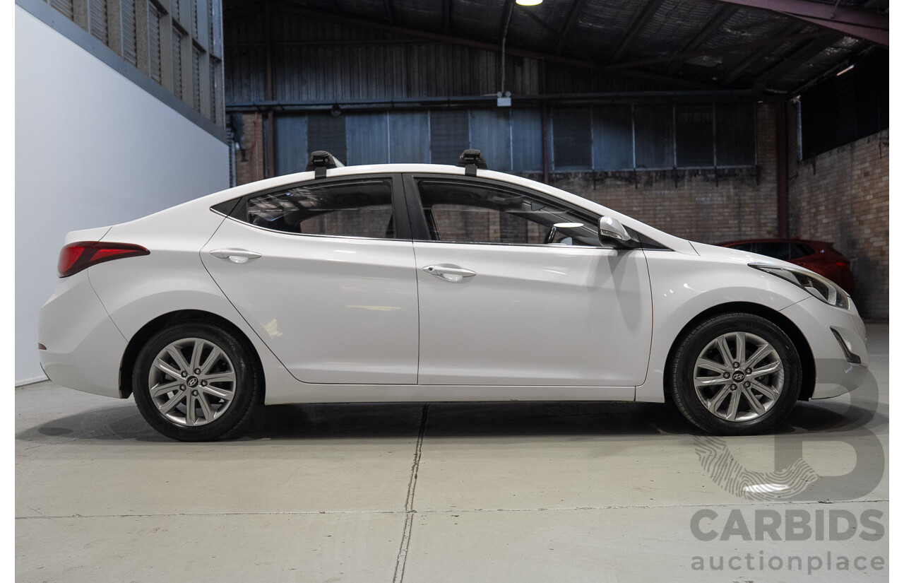 07/2015 Hyundai Elantra (MD3) SE 4d Sedan White 1.8L