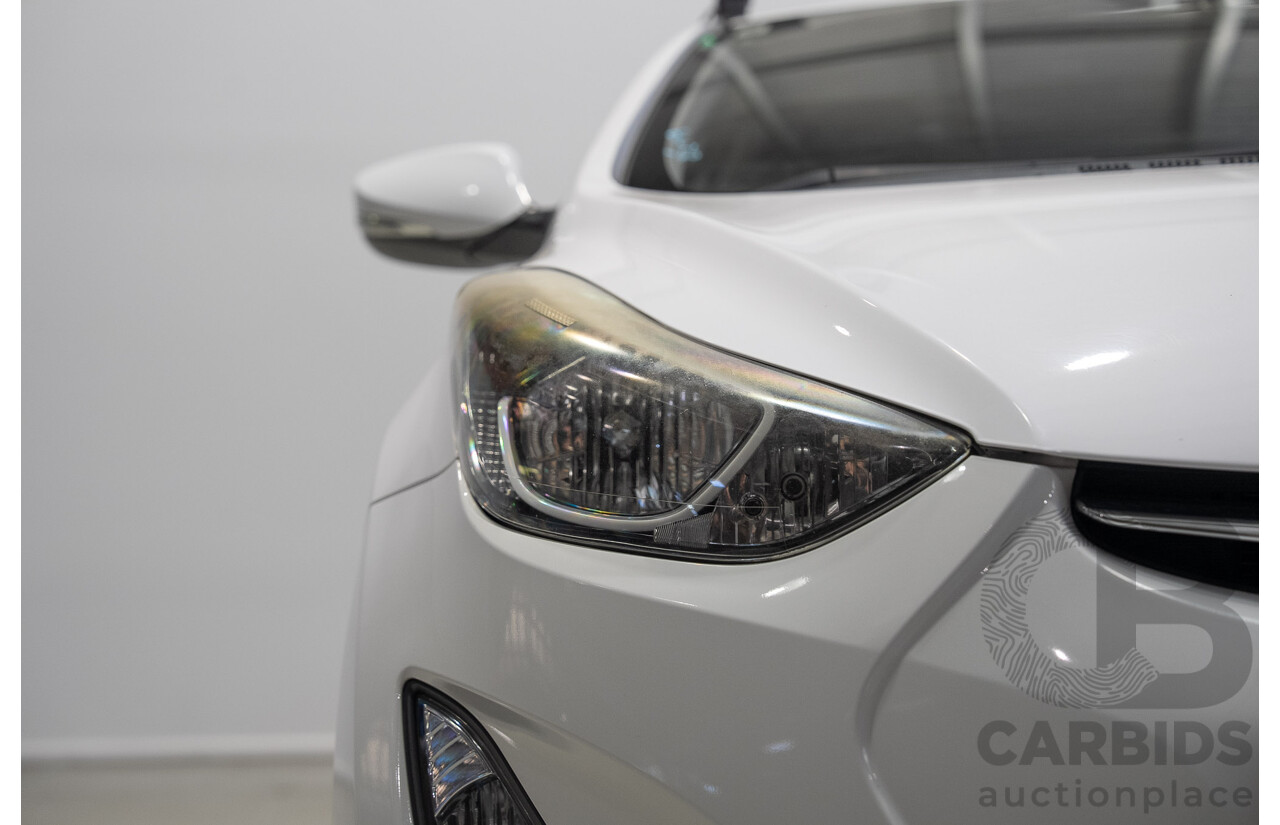 07/2015 Hyundai Elantra (MD3) SE 4d Sedan White 1.8L