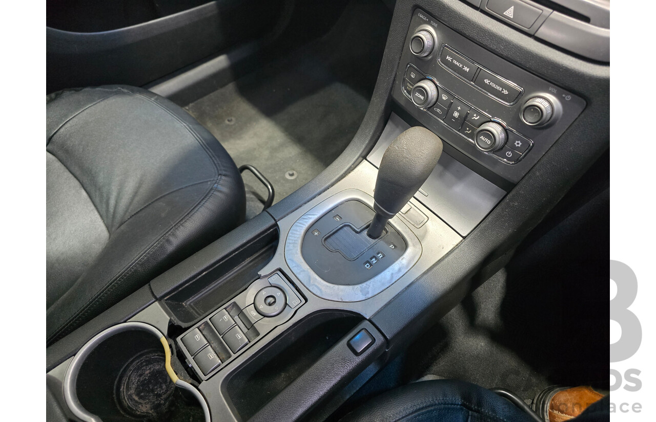 06/2011 Holden Berlina VE II 4d Sedan Karma Blue V6 3.0L