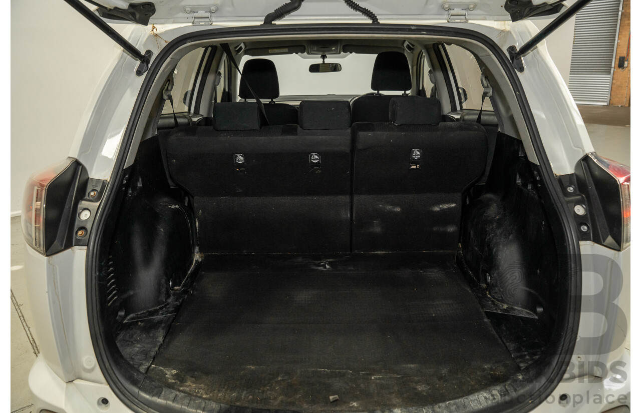 7/2017 Toyota Rav4 GX ZSA42R MY17 4d Wagon White 2.0L