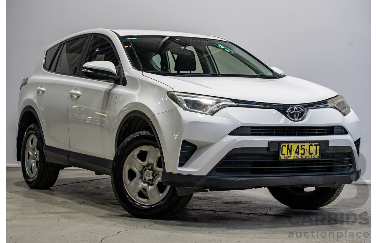7/2017 Toyota Rav4 GX ZSA42R MY17 4d Wagon White 2.0L