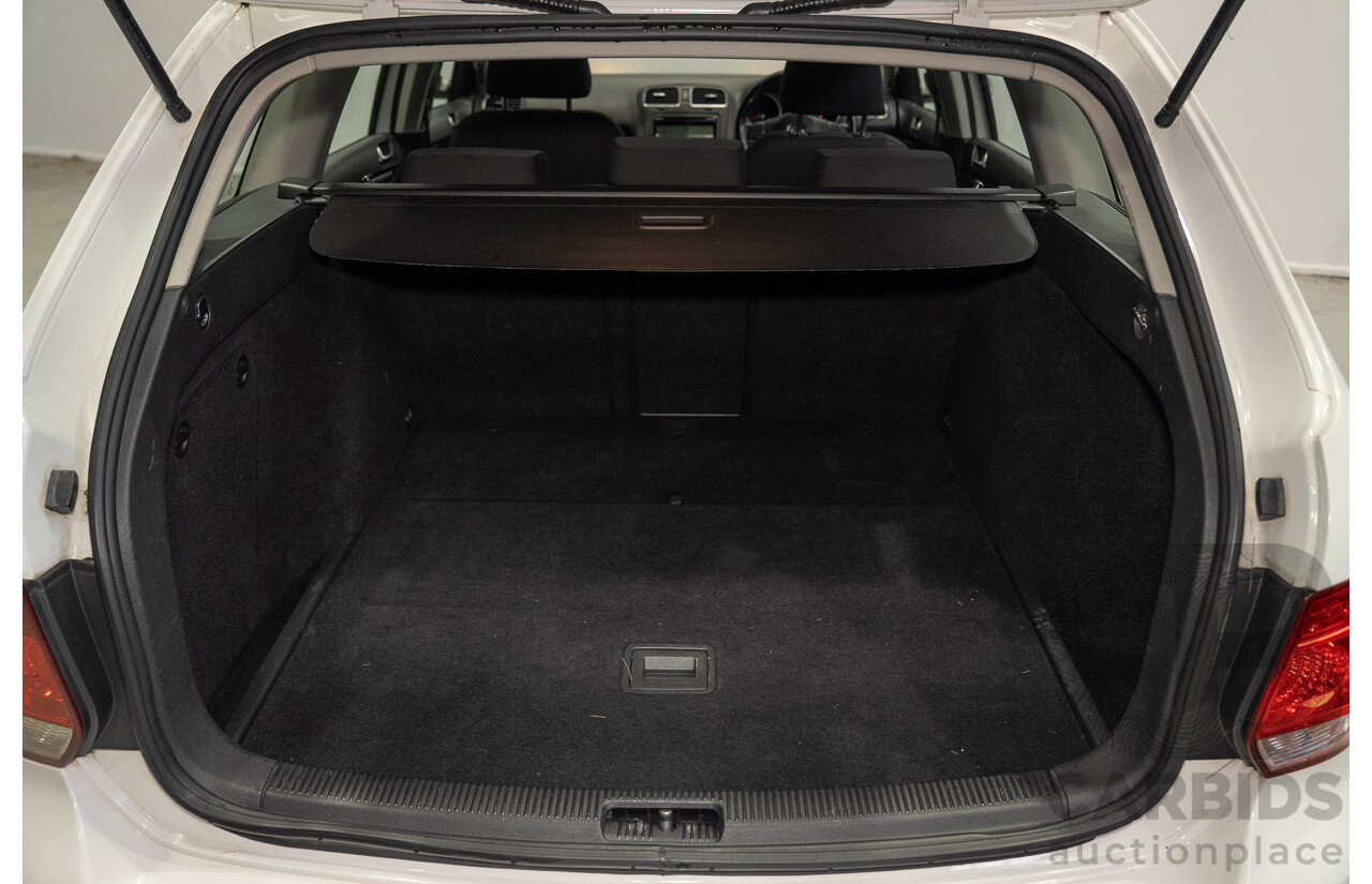 06/2011 Volkswagen Golf 118 TSI Comfortline 1K MY11 4d Wagon White Twincharged 1.4L