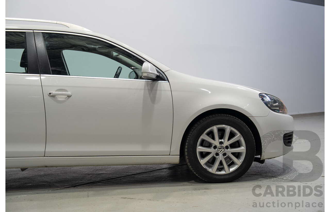 06/2011 Volkswagen Golf 118 TSI Comfortline 1K MY11 4d Wagon White Twincharged 1.4L