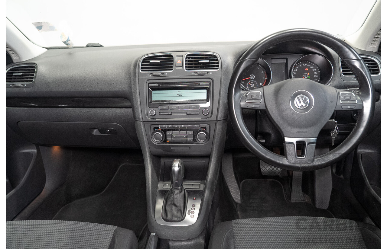 06/2011 Volkswagen Golf 118 TSI Comfortline 1K MY11 4d Wagon White Twincharged 1.4L