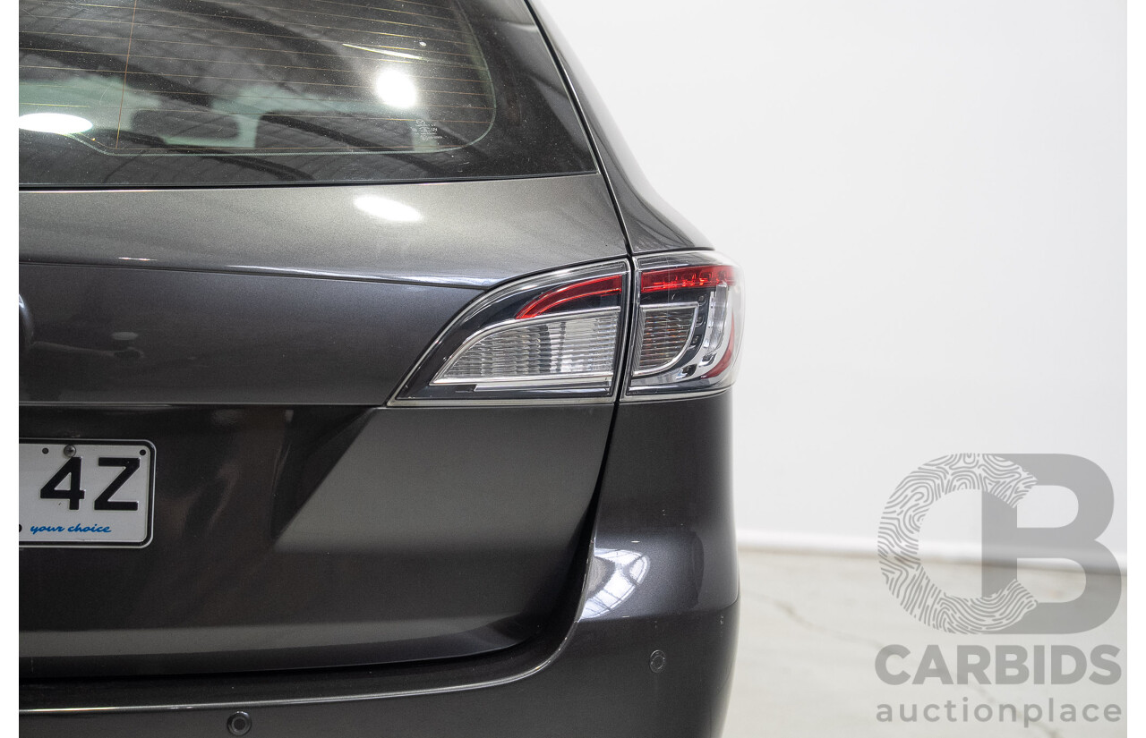 04/2011 Mazda 6 TOURING GH MY10 4d Wagon Grey 2.5L