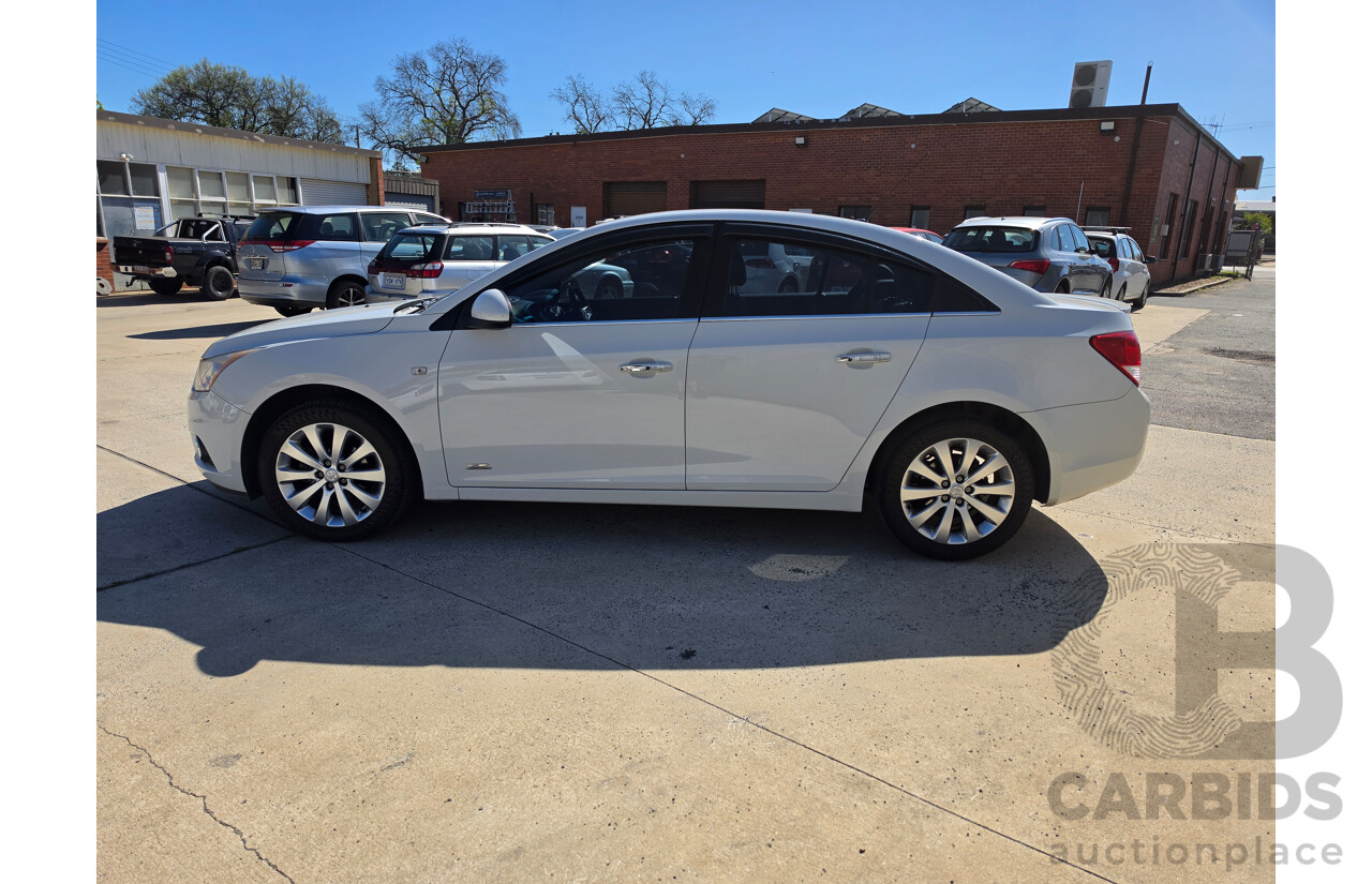 05/2014 Holden Cruze Z-Series JH MY14 4d Sedan White 1.8L
