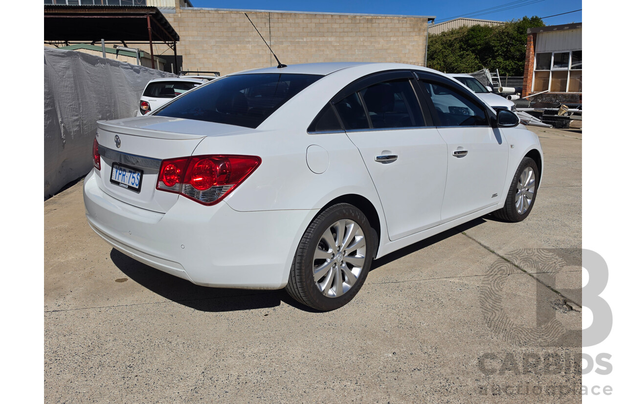 05/2014 Holden Cruze Z-Series JH MY14 4d Sedan White 1.8L