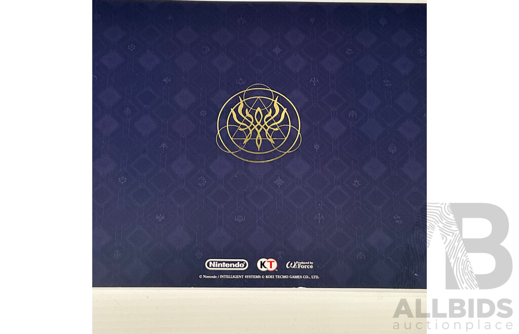 Five Emblem Warriors - Three Hopes Art Book. Paperback Edition