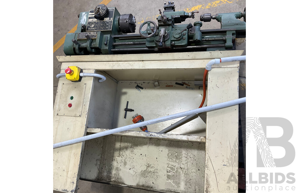 Hercus 260-G  Bench Lathe