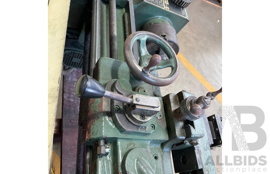 Hercus 260-G  Bench Lathe