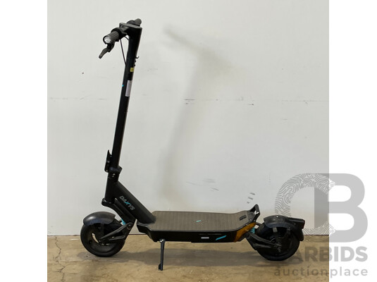 Assortment of E-SCOOTERS - LOT of 10