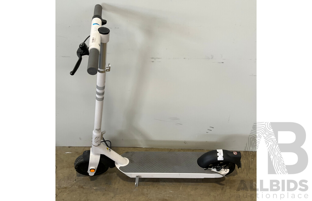 Assortment of E-SCOOTERS - LOT of 10