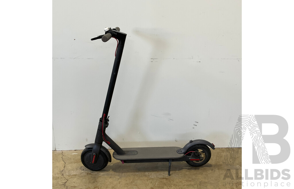 Assortment of E-SCOOTERS - LOT of 10