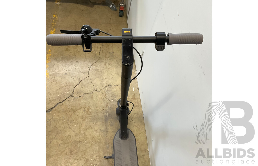 Assortment of E-SCOOTERS - LOT of 5