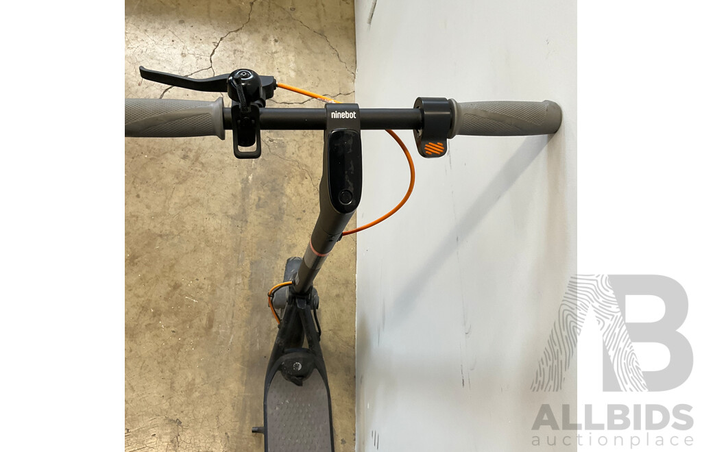 Assortment of E-SCOOTERS - LOT of 5