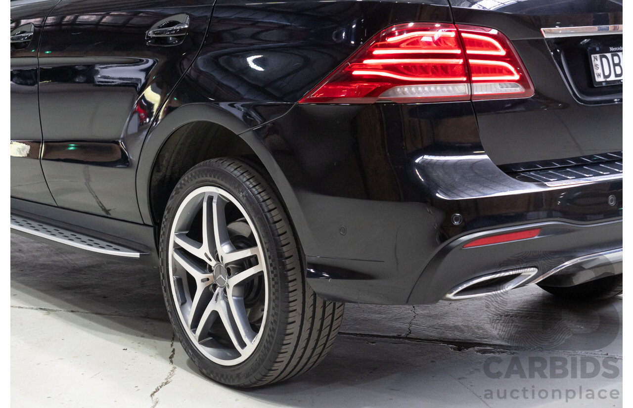 10/2015 Mercedes-Benz GLE350d AWD 166 4d Wagon Black 3.0L
