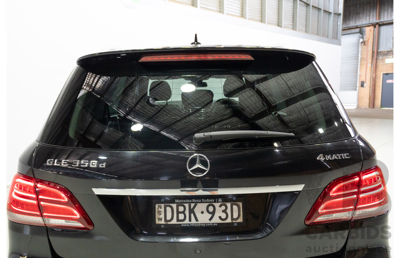 10/2015 Mercedes-Benz GLE350d AWD 166 4d Wagon Black 3.0L