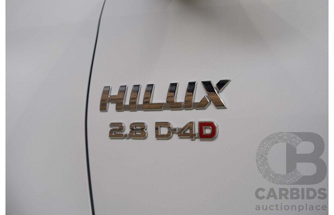 04/2022 Toyota Hilux SR (4x4) GUN126R Double Cab P/Up White 2.8L