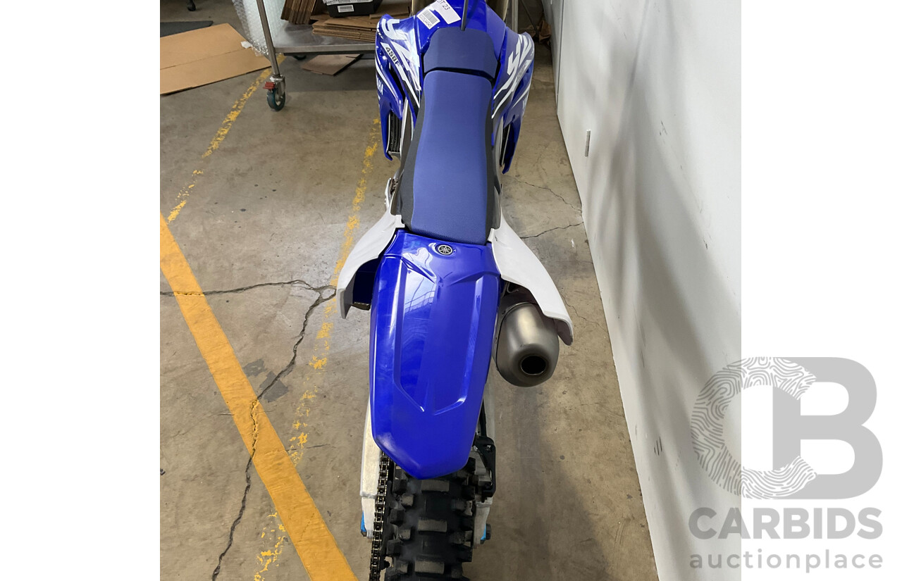 YAMAHA GYTR YZ450F Dirt Bike