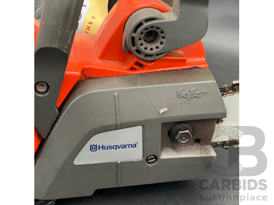 HUSQVARNA 536 LiXP Battery-Powered Chainsaw & Battery Charger