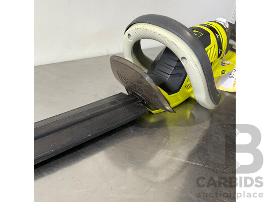 RYOBI (OHT1851R) Cordless Hedge Trimmer