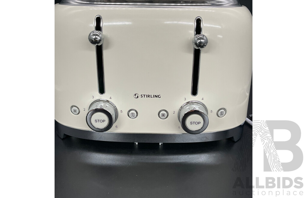 STIRLING 4-Slice Designer Toaster