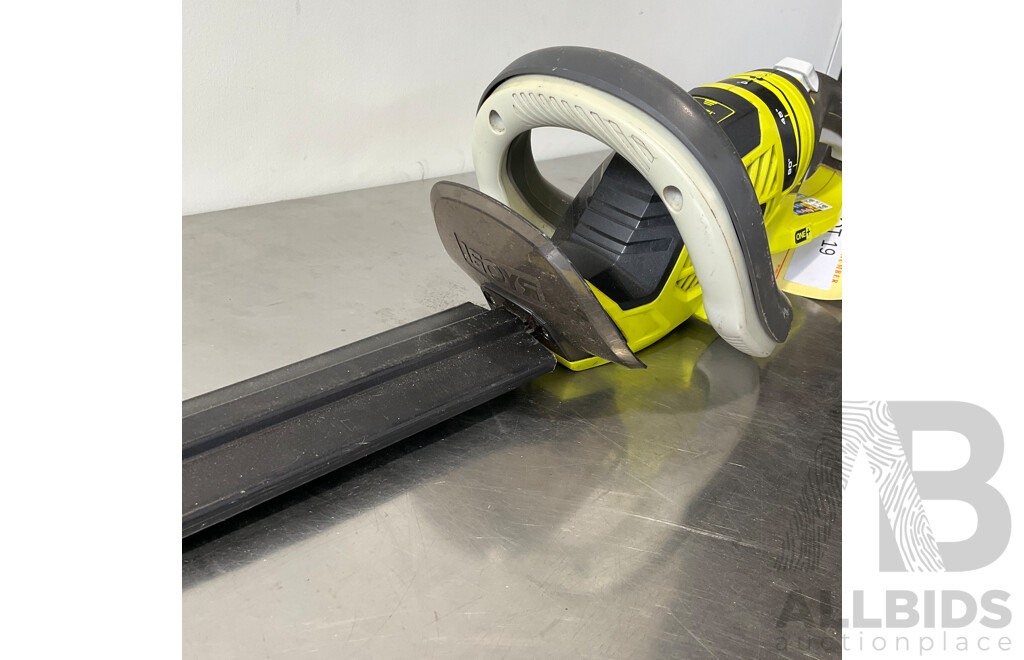 RYOBI (OHT1851R) Cordless Hedge Trimmer