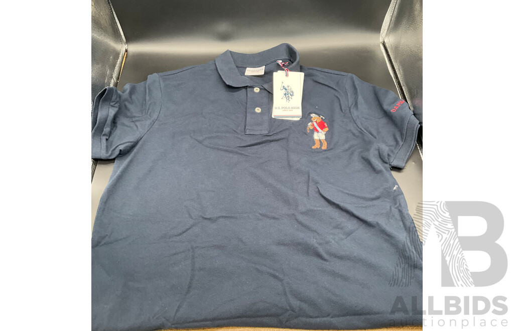 Assortment of Men's Clothing (EA7, U.S.POLO ASSN) - LOT of 5