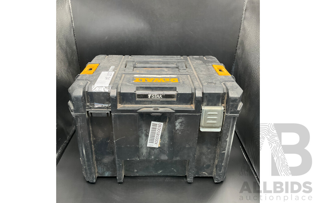 LINCOLN Electric Powercraft Portable Inverter Welding Machine with Storage & Attachments