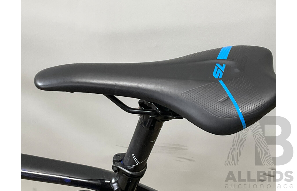 Non Branded Hybrid Bike