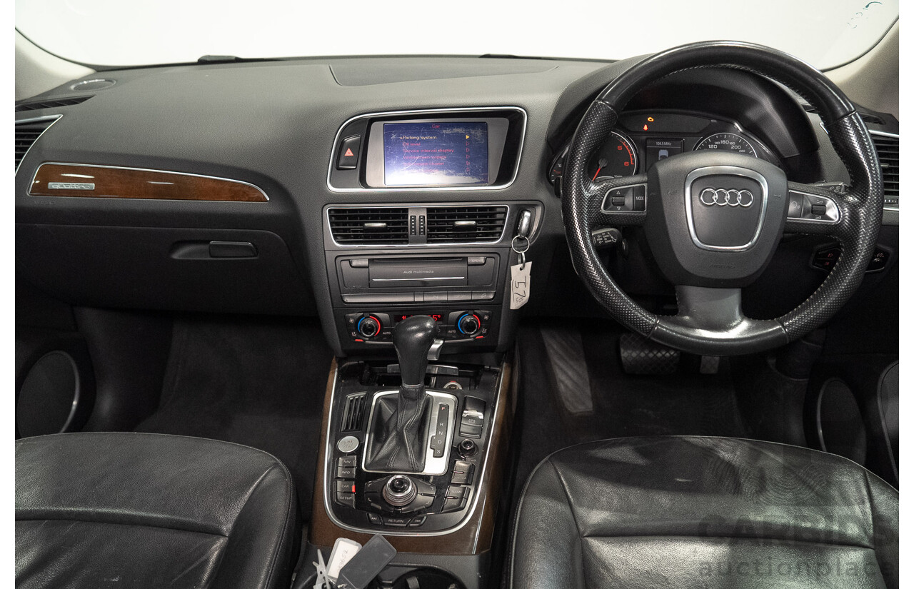 04/2010 Audi Q5 3.0 TDI Quattro AWD 8R MY10 4d Wagon Grey 3.0L