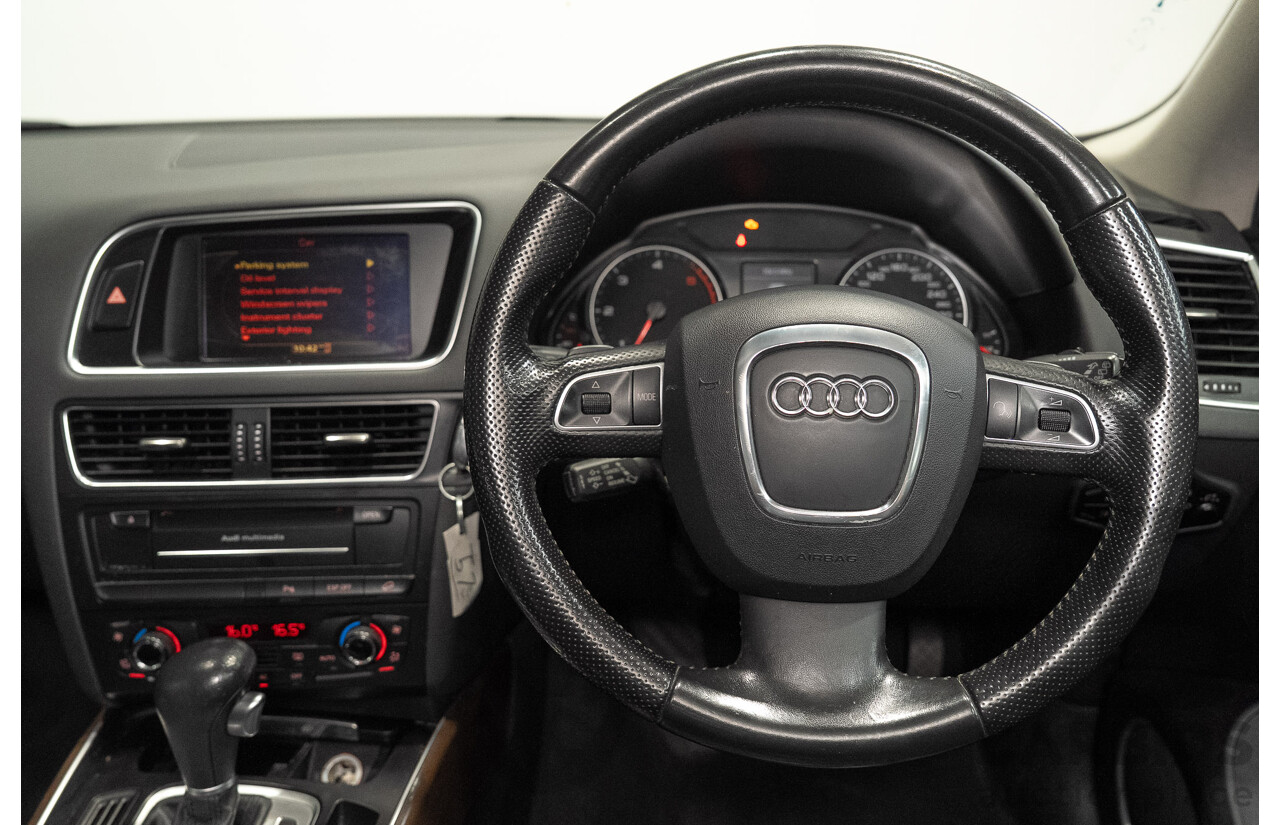 04/2010 Audi Q5 3.0 TDI Quattro AWD 8R MY10 4d Wagon Grey 3.0L