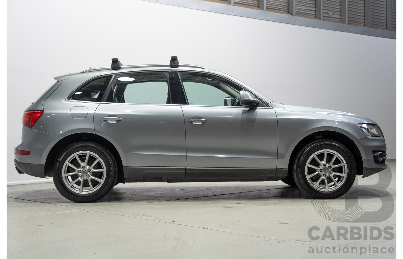 04/2010 Audi Q5 3.0 TDI Quattro AWD 8R MY10 4d Wagon Grey 3.0L