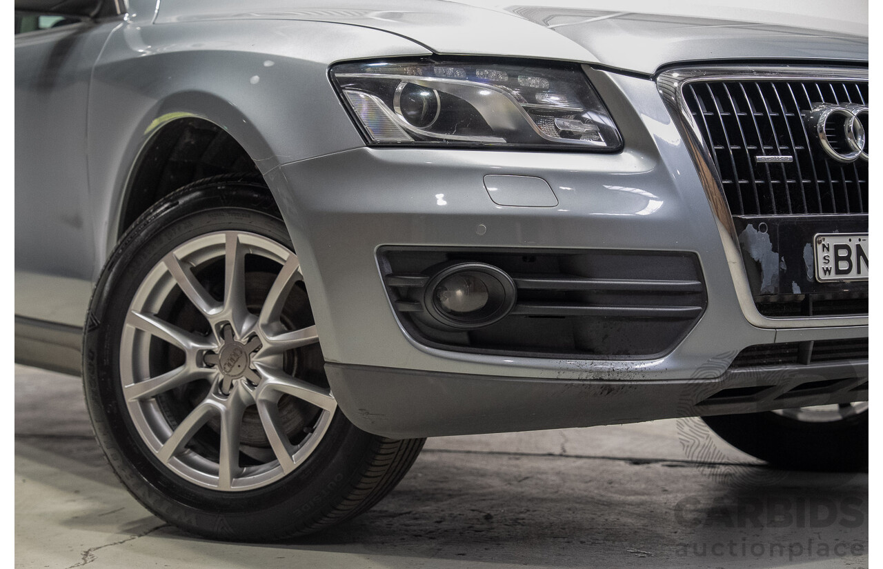 04/2010 Audi Q5 3.0 TDI Quattro AWD 8R MY10 4d Wagon Grey 3.0L