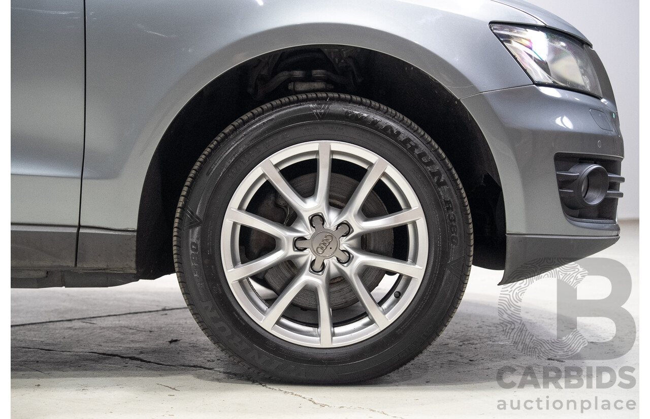 04/2010 Audi Q5 3.0 TDI Quattro AWD 8R MY10 4d Wagon Grey 3.0L
