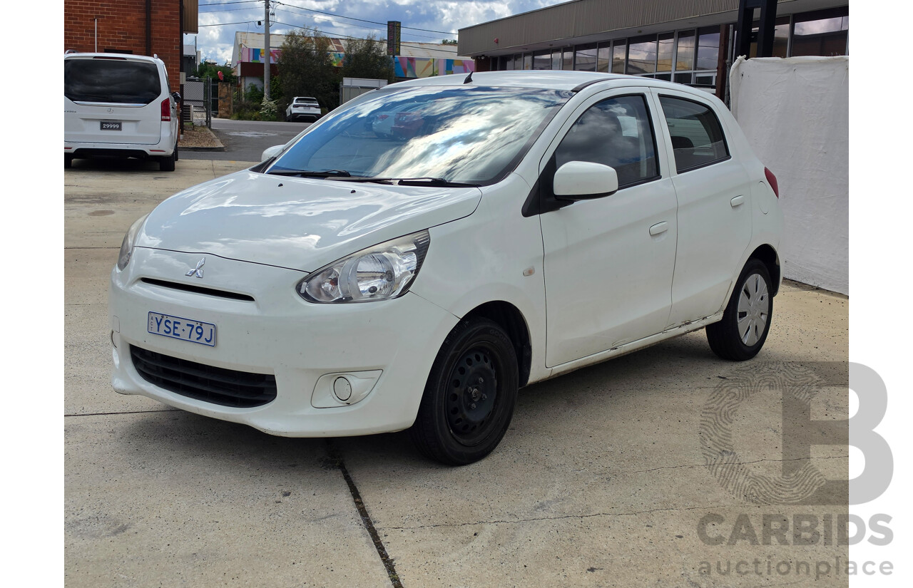 04/2013 Mitsubishi Mirage ES LA 5d Hatchback White 1.2L