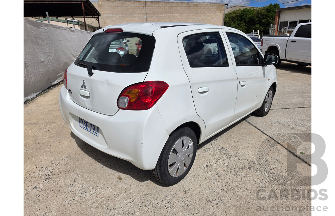04/2013 Mitsubishi Mirage ES LA 5d Hatchback White 1.2L