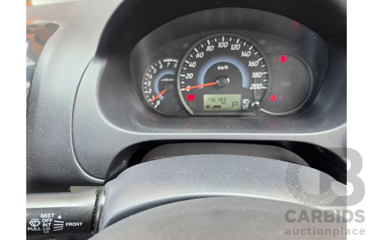 04/2013 Mitsubishi Mirage ES LA 5d Hatchback White 1.2L