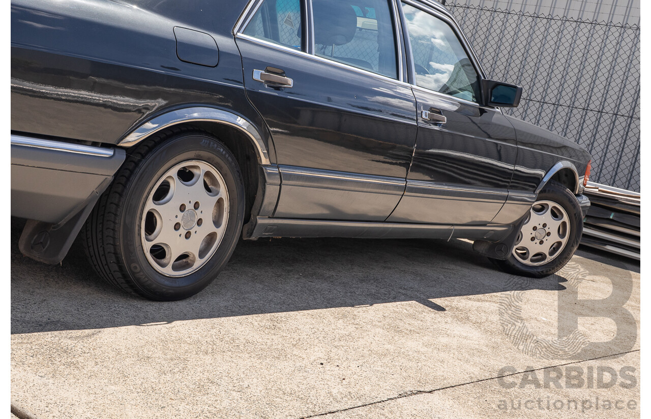6/1989 Mercedes-Benz 560 SEL W126 4d Sedan Grey V8 5.5L