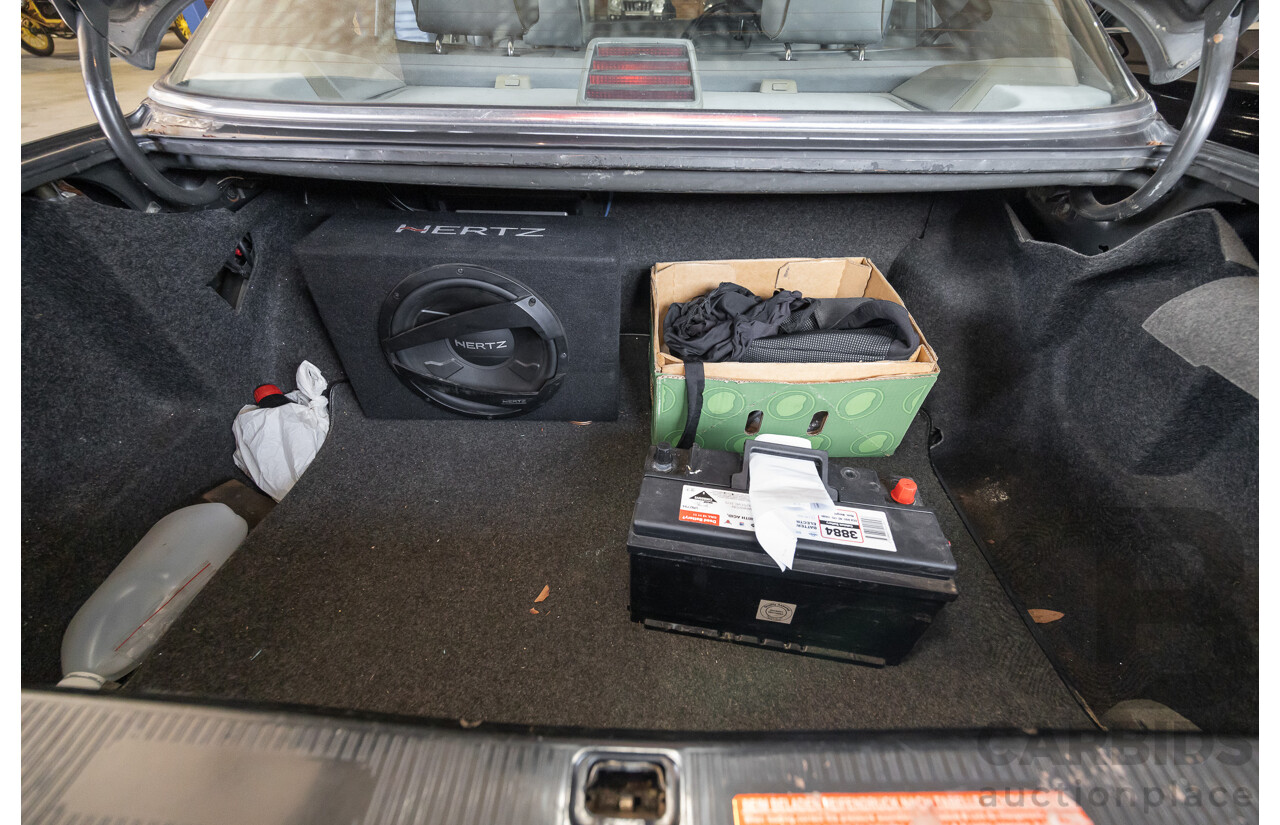 6/1989 Mercedes-Benz 560 SEL W126 4d Sedan Grey V8 5.5L