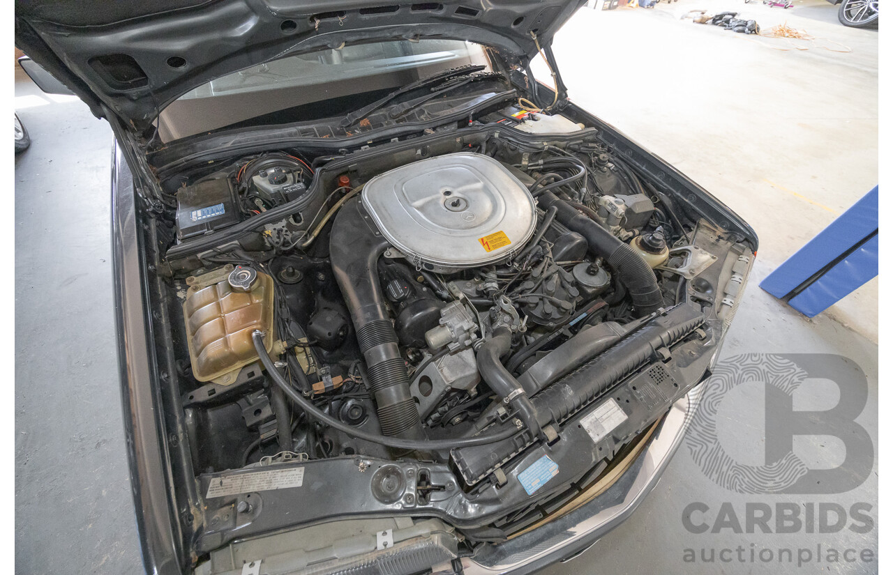 6/1989 Mercedes-Benz 560 SEL W126 4d Sedan Grey V8 5.5L