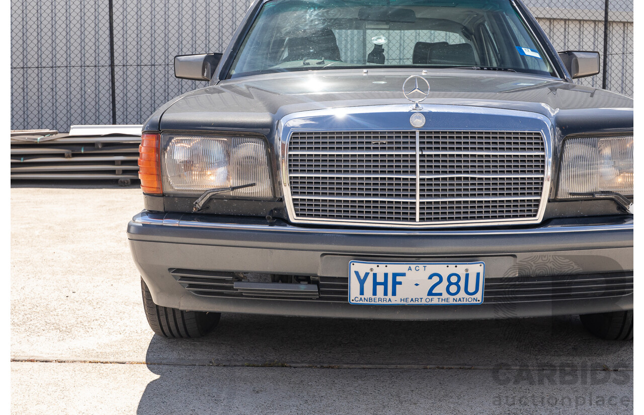 6/1989 Mercedes-Benz 560 SEL W126 4d Sedan Grey V8 5.5L