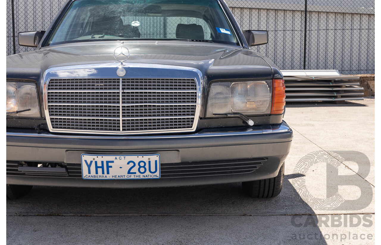 6/1989 Mercedes-Benz 560 SEL W126 4d Sedan Grey V8 5.5L