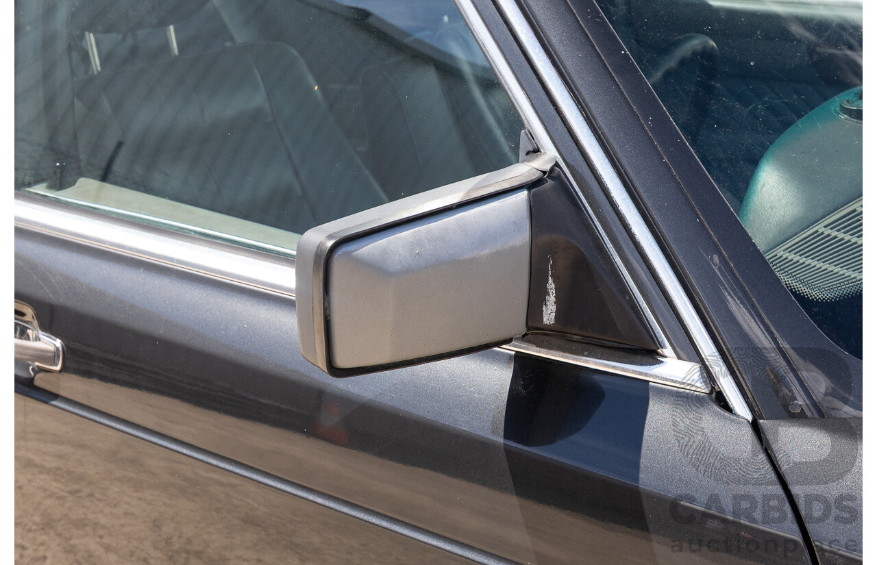 6/1989 Mercedes-Benz 560 SEL W126 4d Sedan Grey V8 5.5L