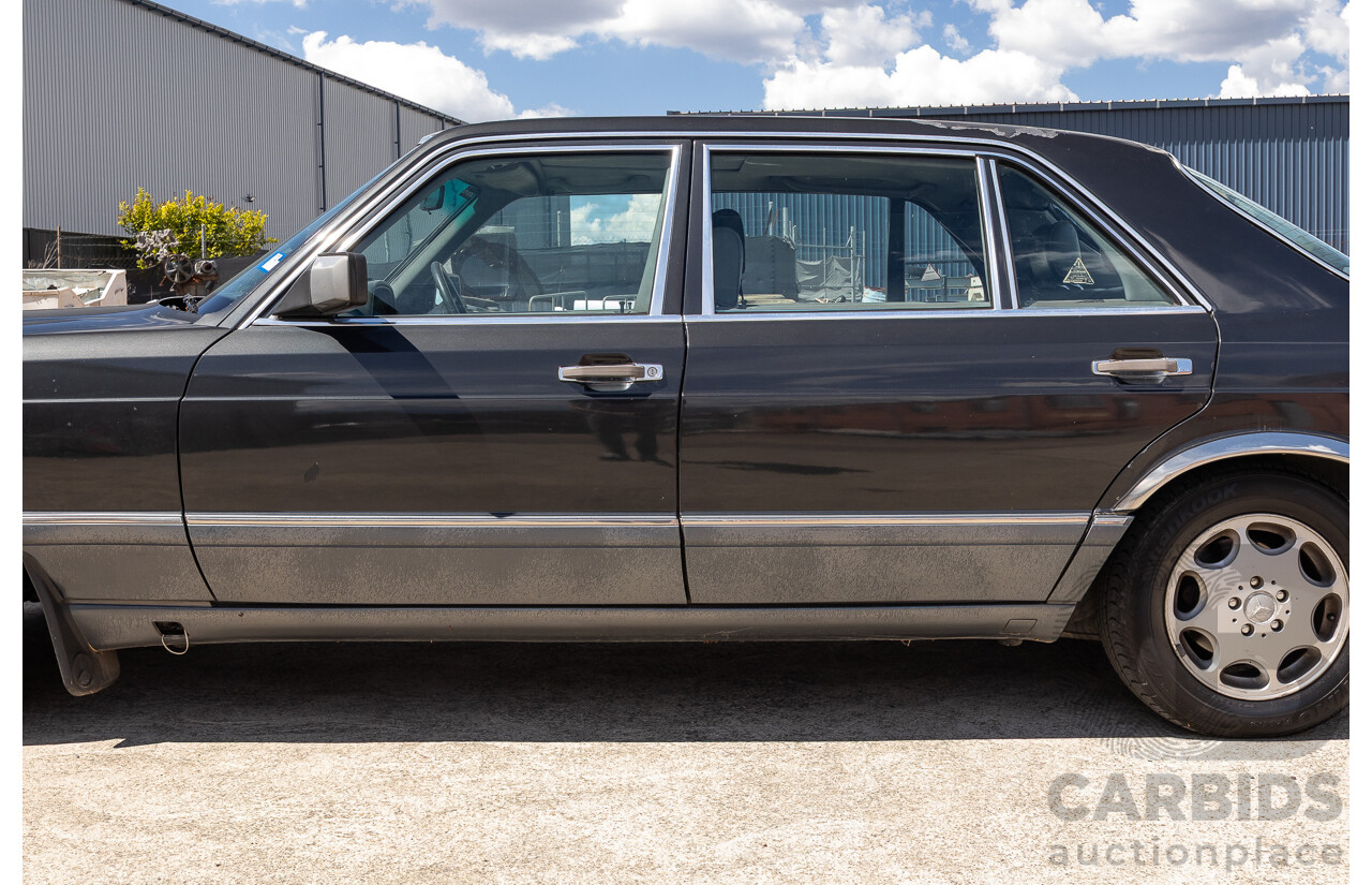 6/1989 Mercedes-Benz 560 SEL W126 4d Sedan Grey V8 5.5L