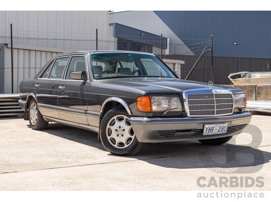 6/1989 Mercedes-Benz 560 SEL W126 4d Sedan Grey V8 5.5L