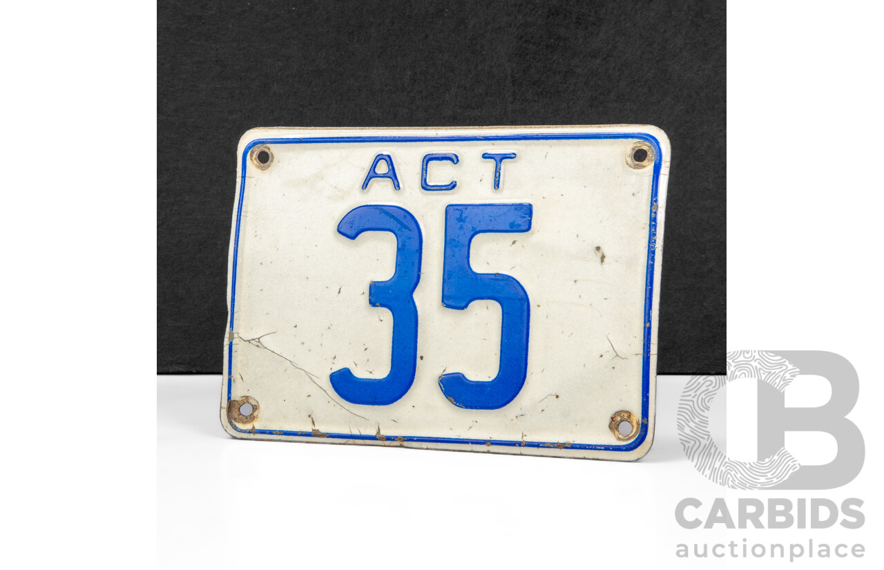 ACT 2 - Digit Motor Vehicle Number Plate - 35 **REDUCED BUYERS PREMIUM**