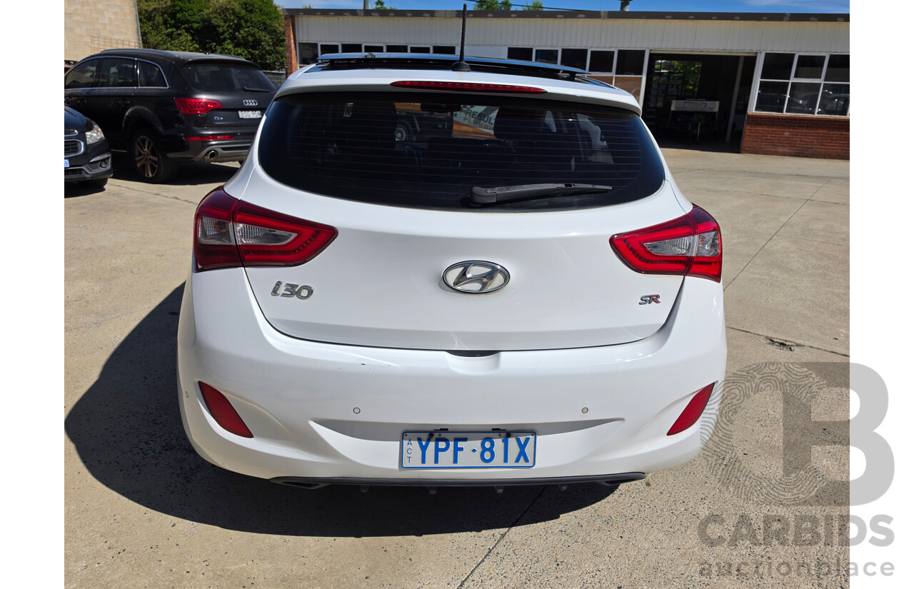 04/2016 Hyundai I30 SR Premium GD3 SERIES 2 5D Hatchback White 2.0L