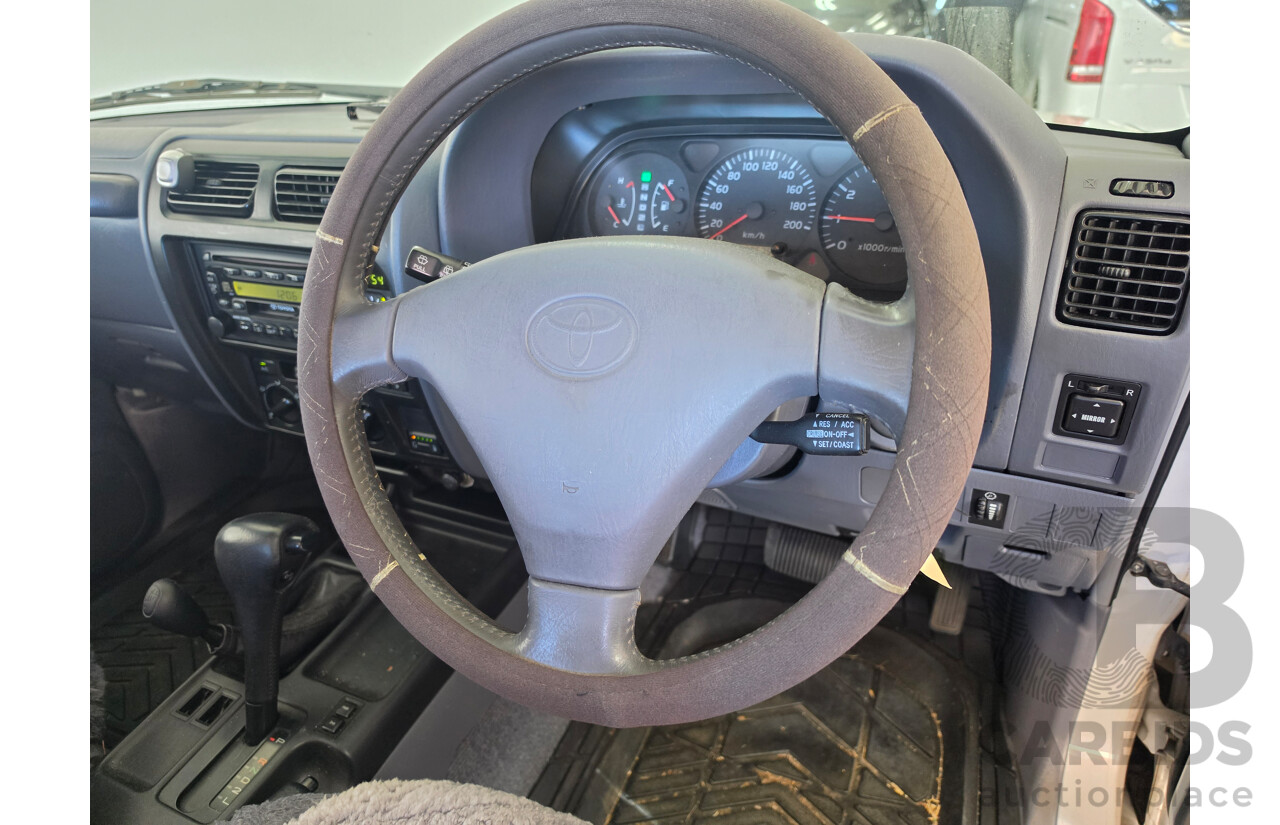 01/2002 Toyota Landcruiser Prado GXL (4x4) VZJ95R 4d Wagon Silver 3.4L - Dual Fuel